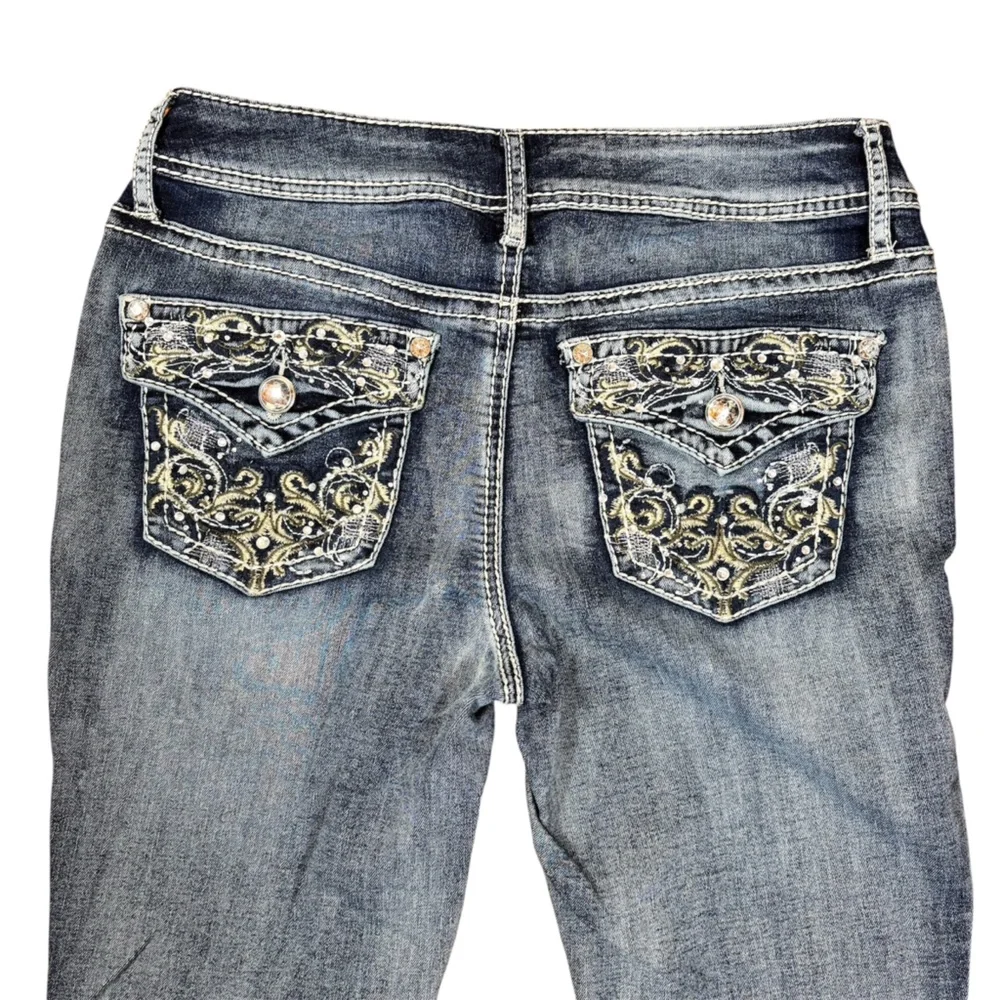 a.n.a Y2K Low Rise Medium Wash Jeans Rhinestone Pockets Sz 8 Bling Streetwear